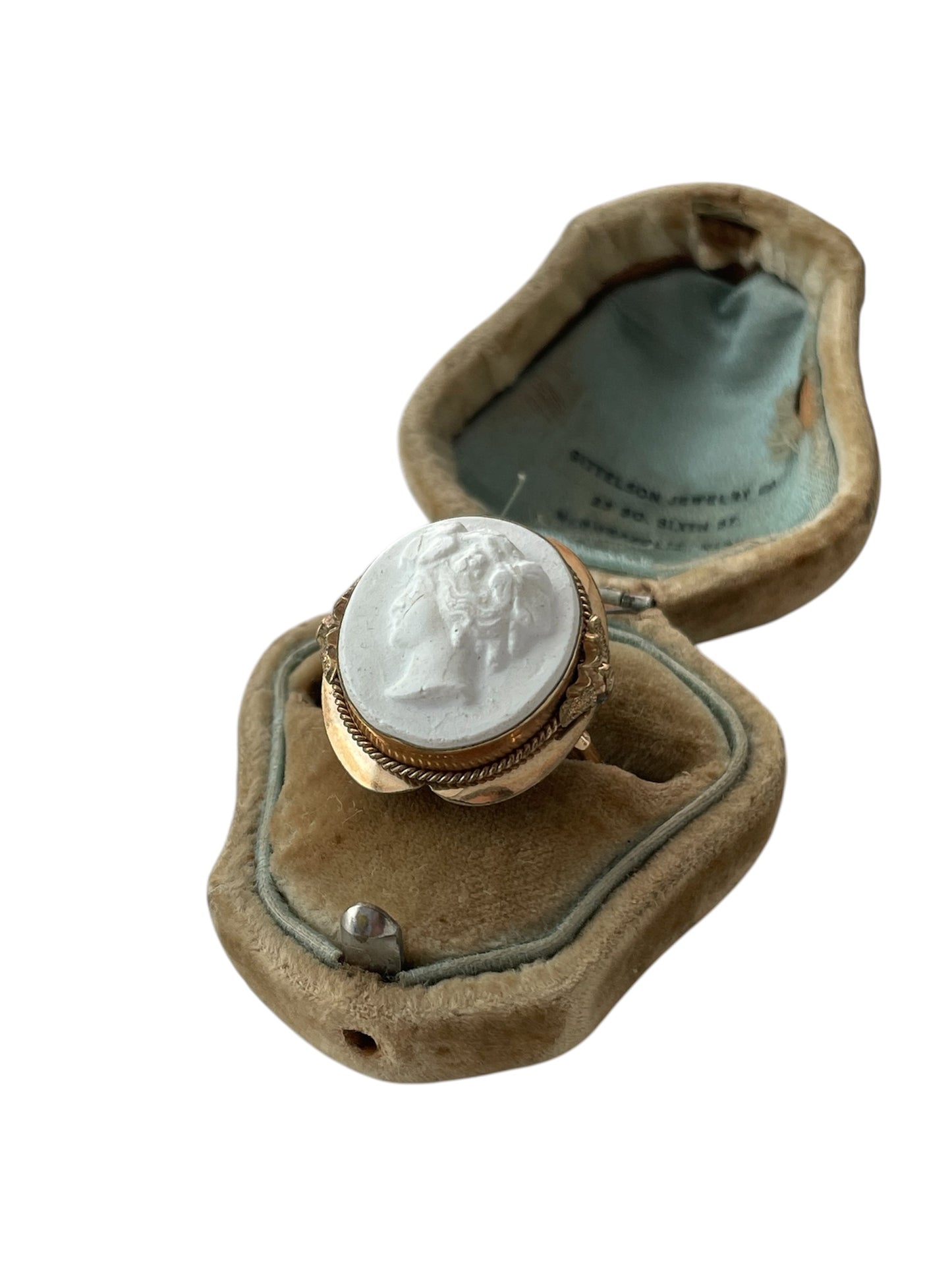 Georgian 14K Gold White Lava Cameo Ring