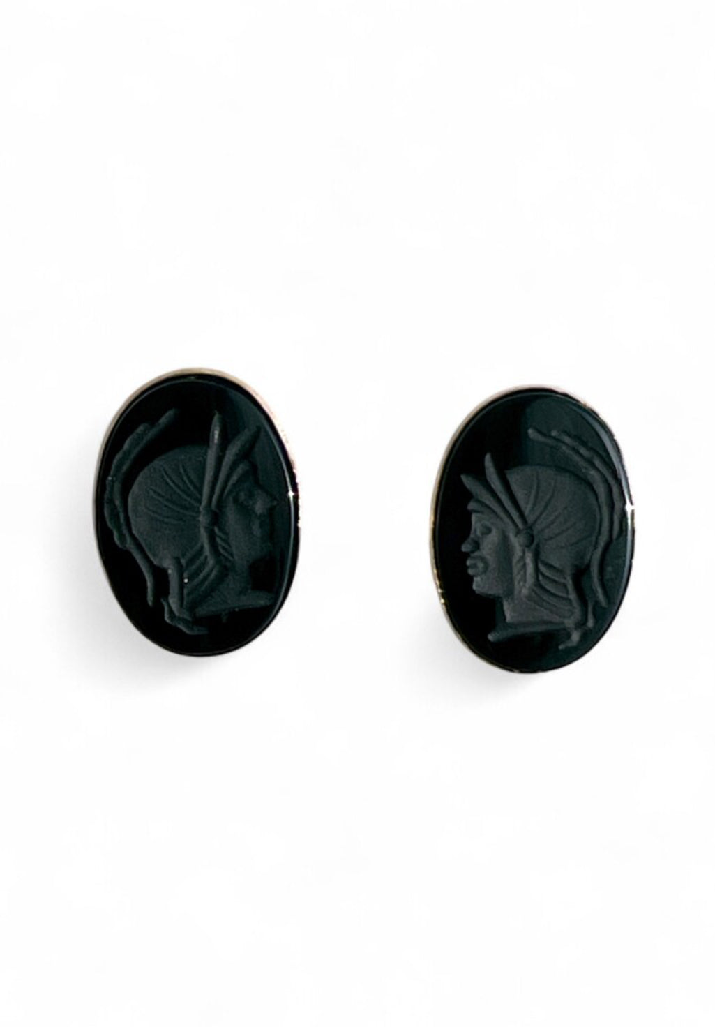 Black Onyx Roman Intaglio Earrings – 14K Vintage Pair