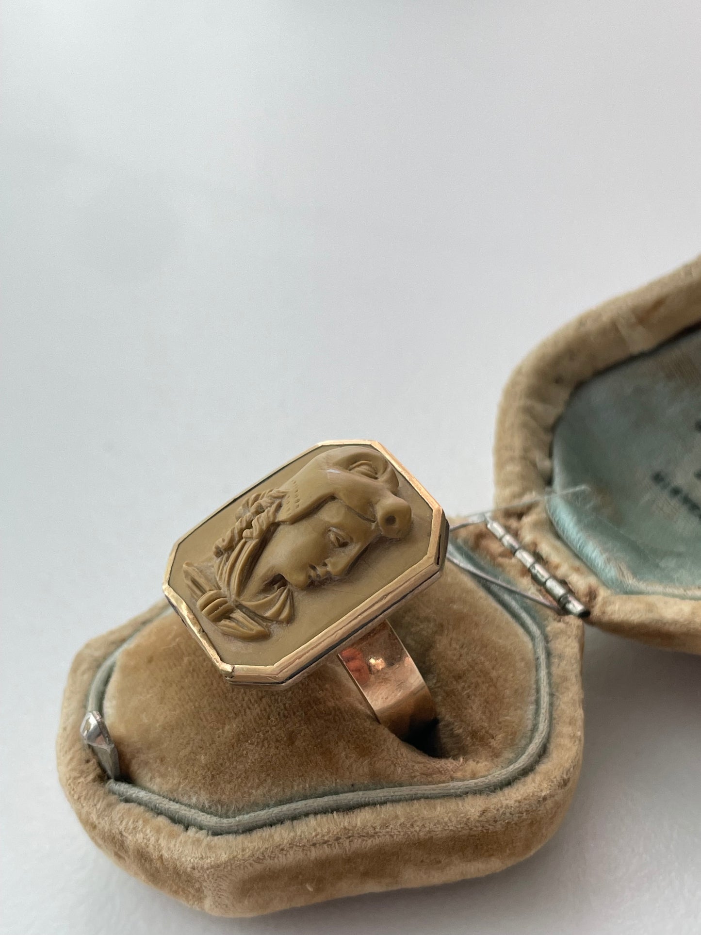 Vintage 925 Silver Modern Lava Cameo Ring