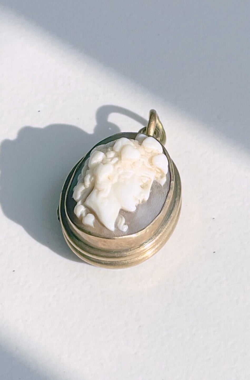 15K Gold Cameo & Chalcedony Double Locket Pendant