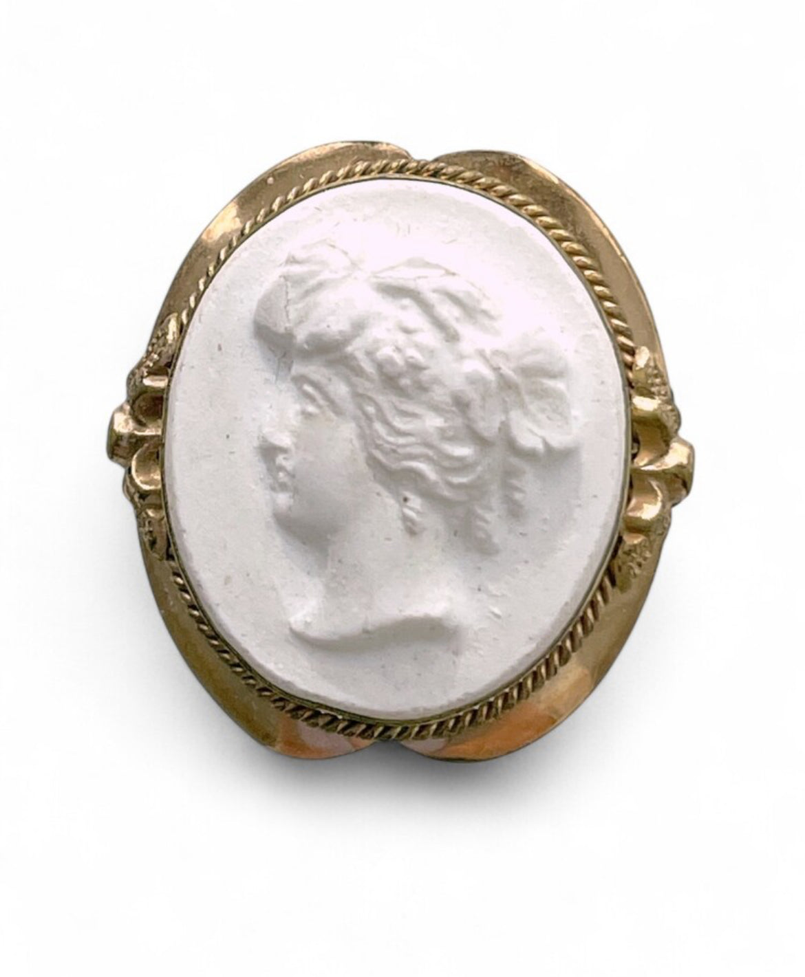Georgian 14K Gold White Lava Cameo Ring