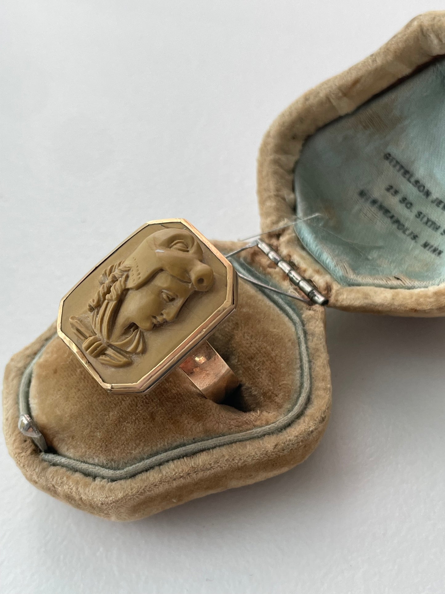 Vintage 925 Silver Modern Lava Cameo Ring