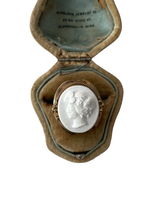 Georgian 14K Gold White Lava Cameo Ring