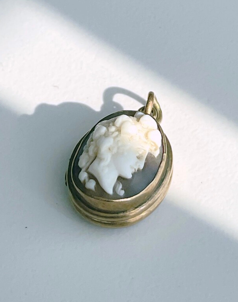15K Gold Cameo & Chalcedony Double Locket Pendant